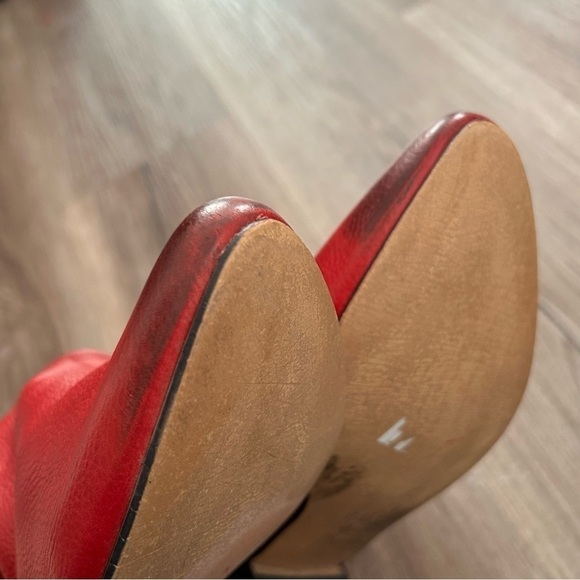 Coconuts by Matisse Vibrant Red Ankle Booties - Picture 8 of 10